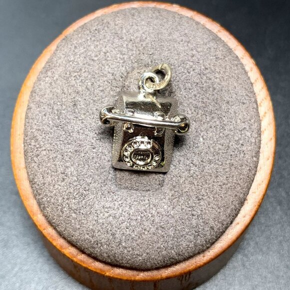 VTG Solid Sterling Silver 925 Fine Rotary Telephone Traditional Dangle Charm - Picture 1 of 11